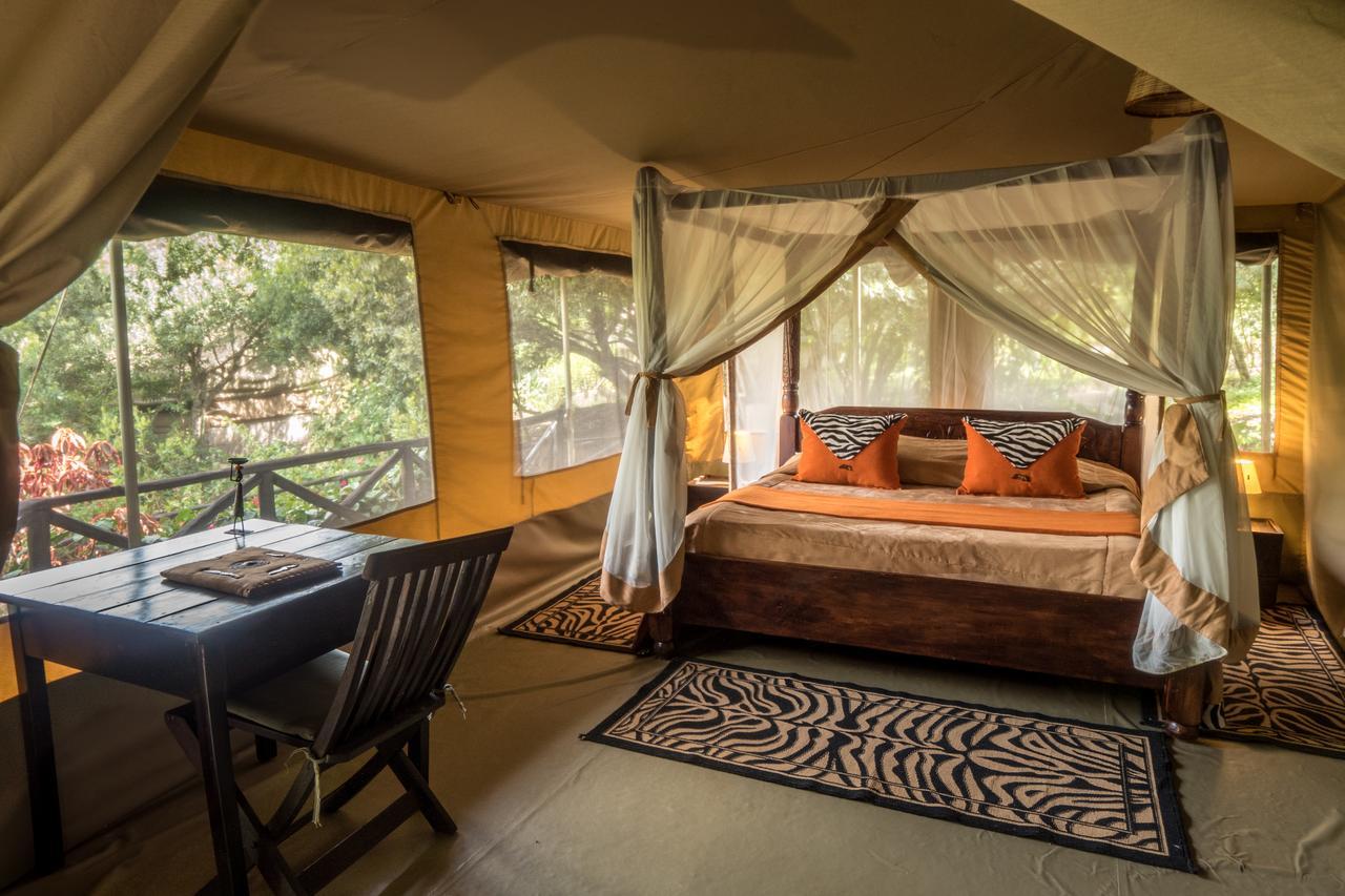 Rhino Watch Safarilodge Mweiga Esterno foto